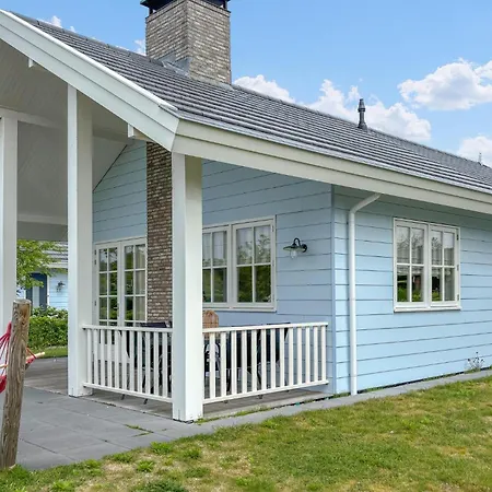 3 Bedroom Lovely In Holiday home *
