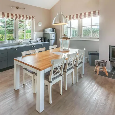 3 Bedroom Lovely In Noordwijk