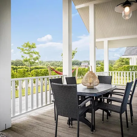 3 Bedroom Lovely In *